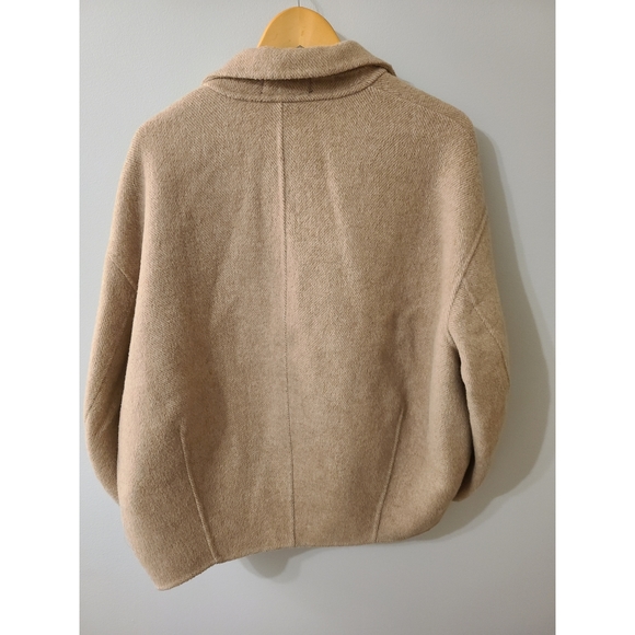 Stylish Light Caramel Wool Coat - Picture 5 of 5